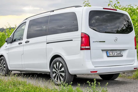 Miniaturansicht von Mercedes-Benz EVito Extra Lang Rückansicht