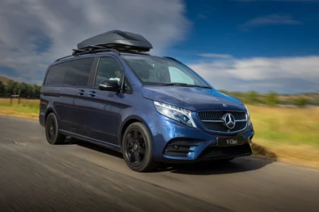 Miniaturansicht von Mercedes-Benz V 220 D Kort Avantgarde Edition Vorderansicht