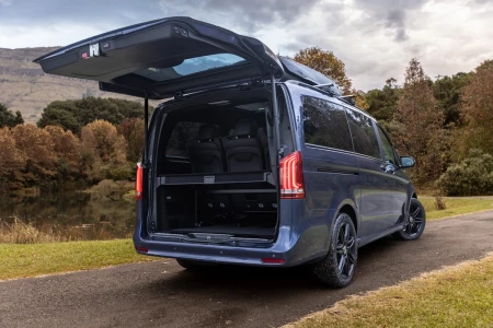 Miniaturansicht von Mercedes-Benz V 220 D Kort Avantgarde Edition Rückansicht