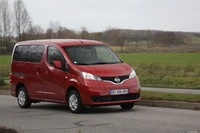 Miniaturansicht von Nissan E-Evalia 40 KWh Connect Edition Vorderansicht