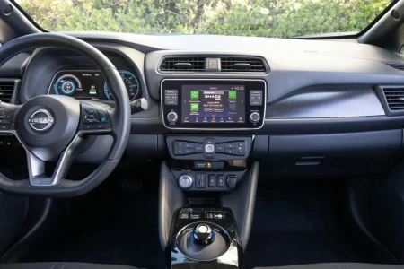 Miniaturansicht von Nissan Leaf E+ 62kWh N-Connecta Innere