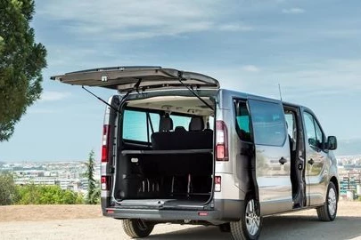Miniaturansicht von Nissan NV300 L2H1 2900 1.6 DCi 125 Acenta Rückansicht
