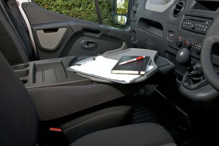 Miniaturansicht von Nissan NV400 L1H1 3300 2.3 DCi 110 Acenta Innere