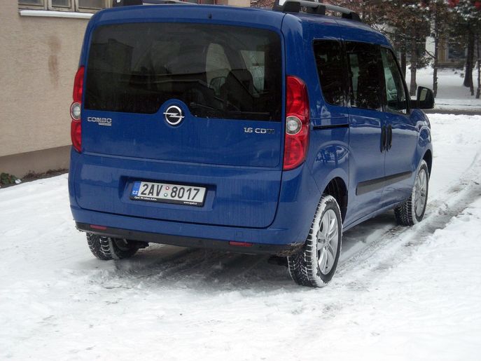 Opel Combo Tour L2H1 1.2 Turbo 130hp Edition Rückansicht