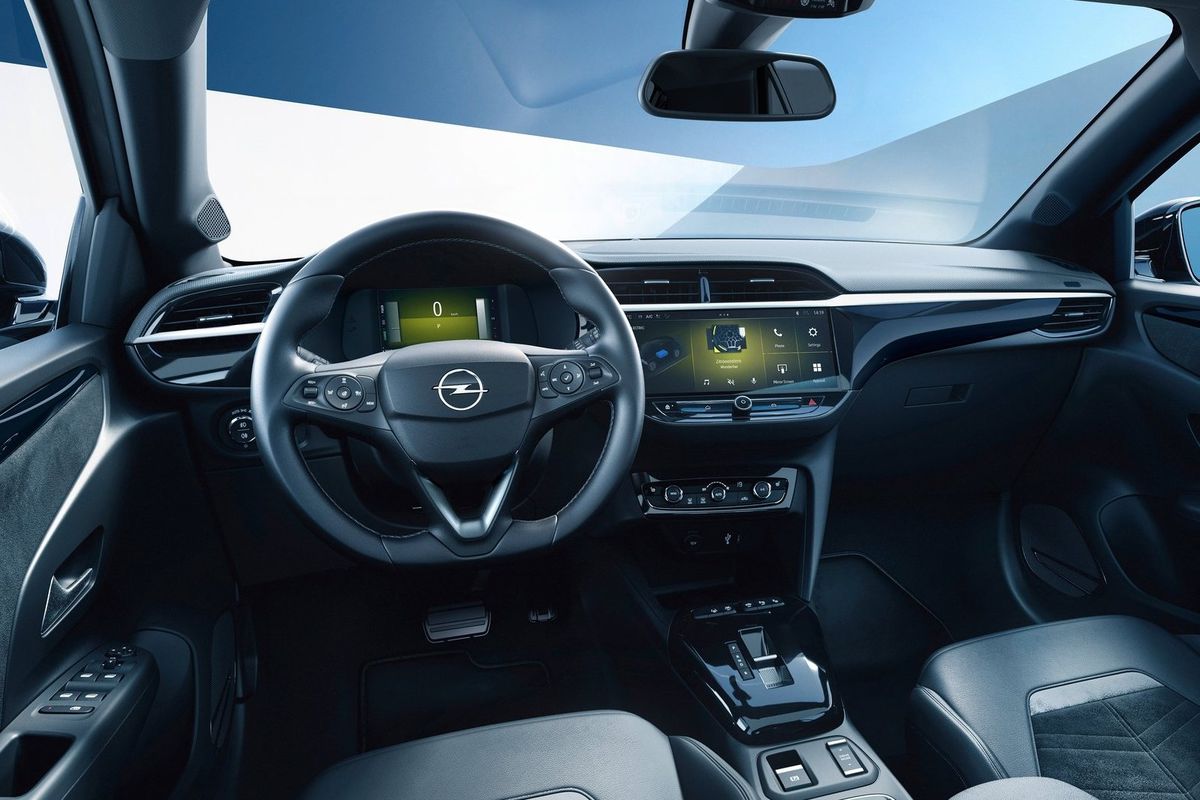 Opel Corsa 1.2 Turbo 100hp Ultimate Innere