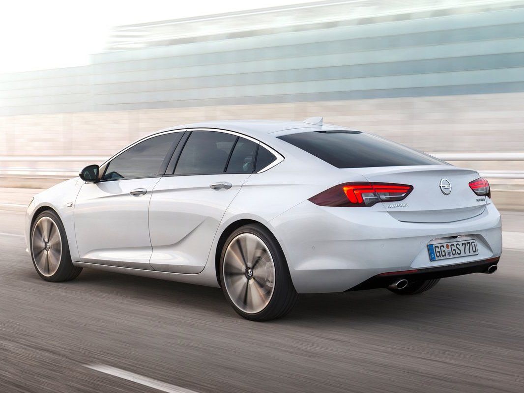 Opel Insignia Grand Sport 2.0 CDTI 174hp GS Line Rückansicht