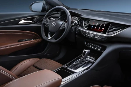 Miniaturansicht von Opel Insignia Grand Sport 2.0 CDTI 174hp GS Line Innere