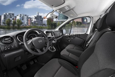Miniaturansicht von Opel Vivaro Combi L3H1 2.0 Diesel 122hp Innere