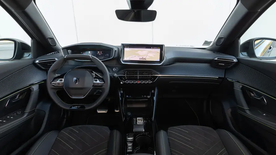 Peugeot 2008 GT-line 1.2 PureTech 130 Innere