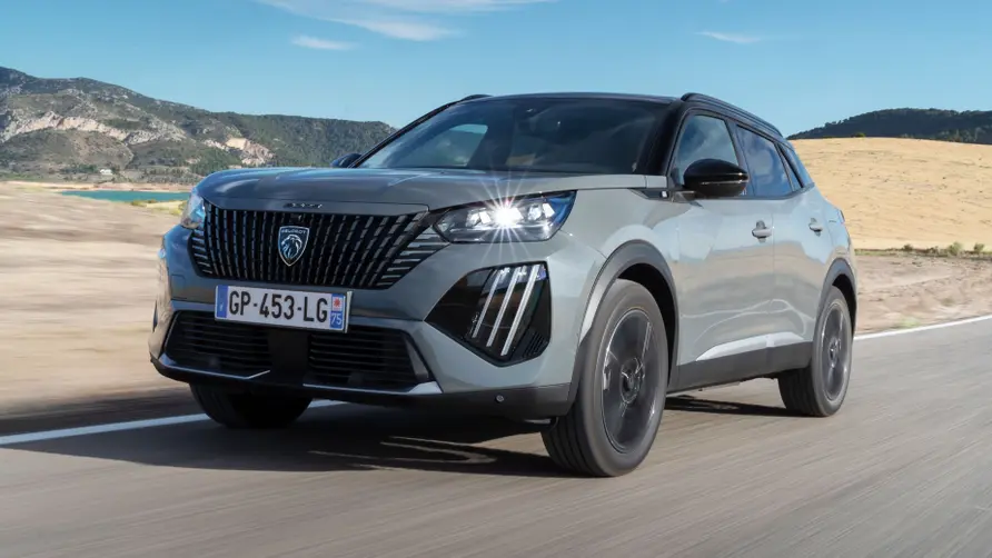 Peugeot 2008 GT-line 1.2 PureTech 130 Vorderansicht