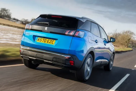 Miniaturansicht von Peugeot 3008 Active 1.2 PureTech 130 Rückansicht
