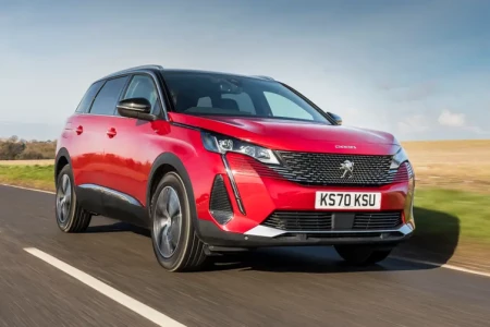 Miniaturansicht von Peugeot 5008 GT 1.6 PureTech 180 Vorderansicht
