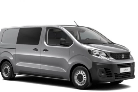 Miniaturansicht von Peugeot Expert 226C Pro 1.5 BlueHDi 120 Vorderansicht