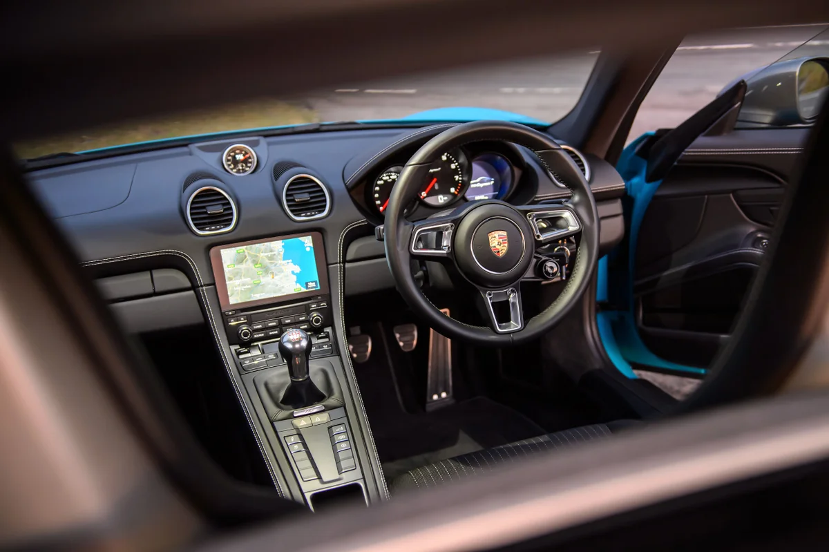 Porsche 718 Cayman GTS 4.0 Innere