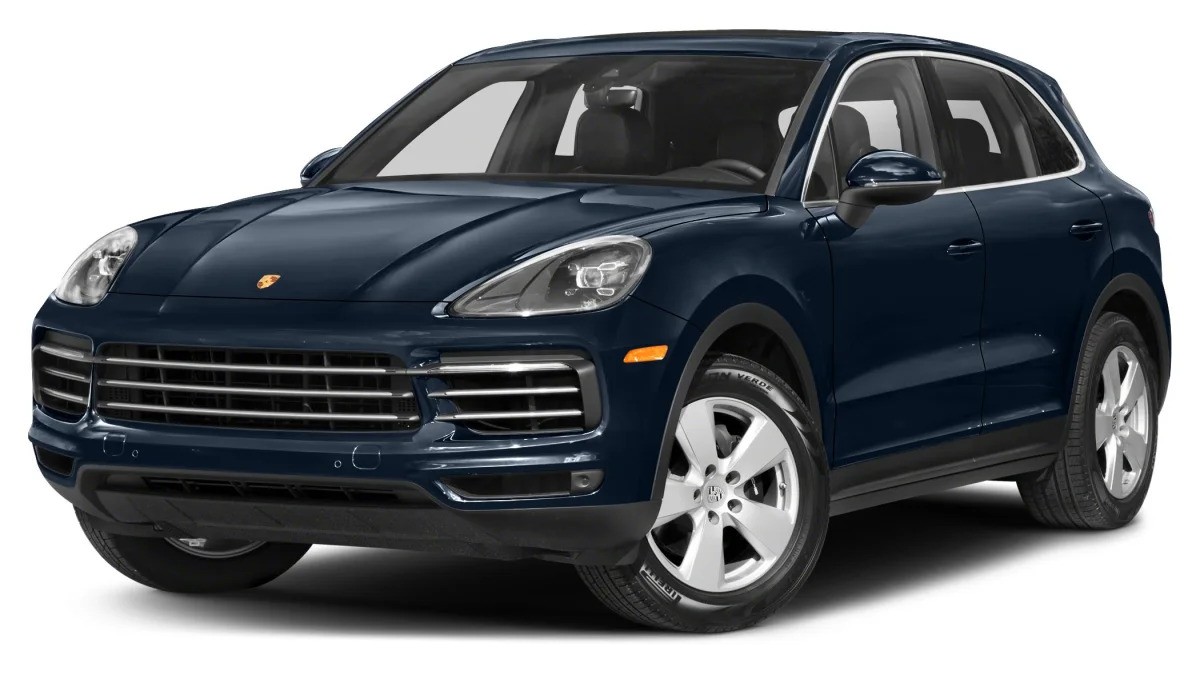 Porsche Cayenne GTS Front view