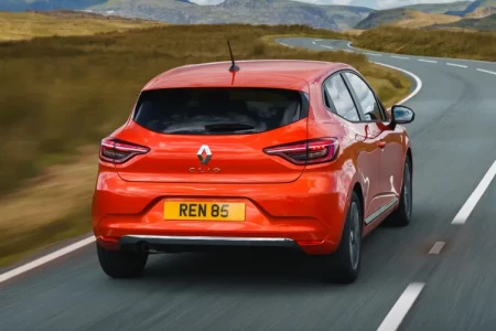 Miniaturansicht von Renault Clio TCe 90 Intens Rückansicht