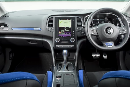 Miniaturansicht von Renault Megane Estate Plug-in Hybrid 160 R.S. Line Innere