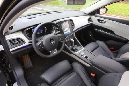 Miniaturansicht von Renault Talisman TCe 160 Business Zen Innere