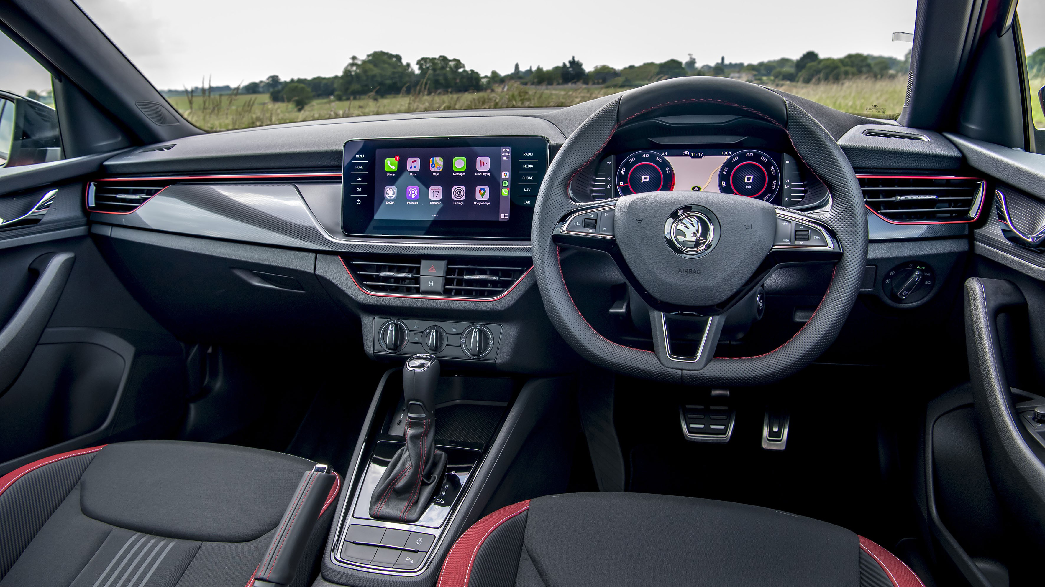 Skoda Kamiq 1.0 TSI 110hp Greentech Business Edition Interior