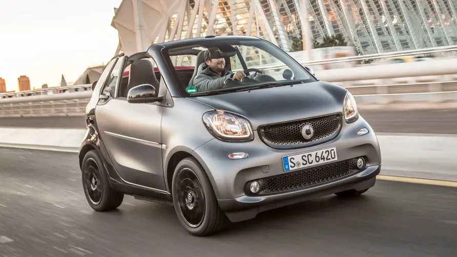 Smart Fortwo Cabrio EQ Essential Vorderansicht