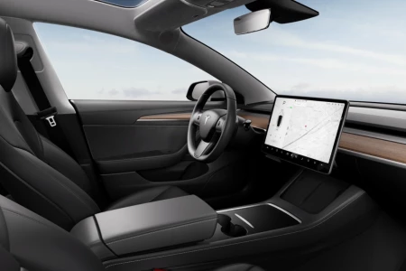 Miniaturansicht von Tesla Model 3 Long Range AWD Innere
