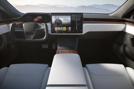 Miniaturansicht von Tesla Model S Long Range Innere