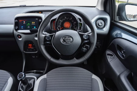 Miniaturansicht von Toyota Aygo 1.0 VVT-i X-fun Innere