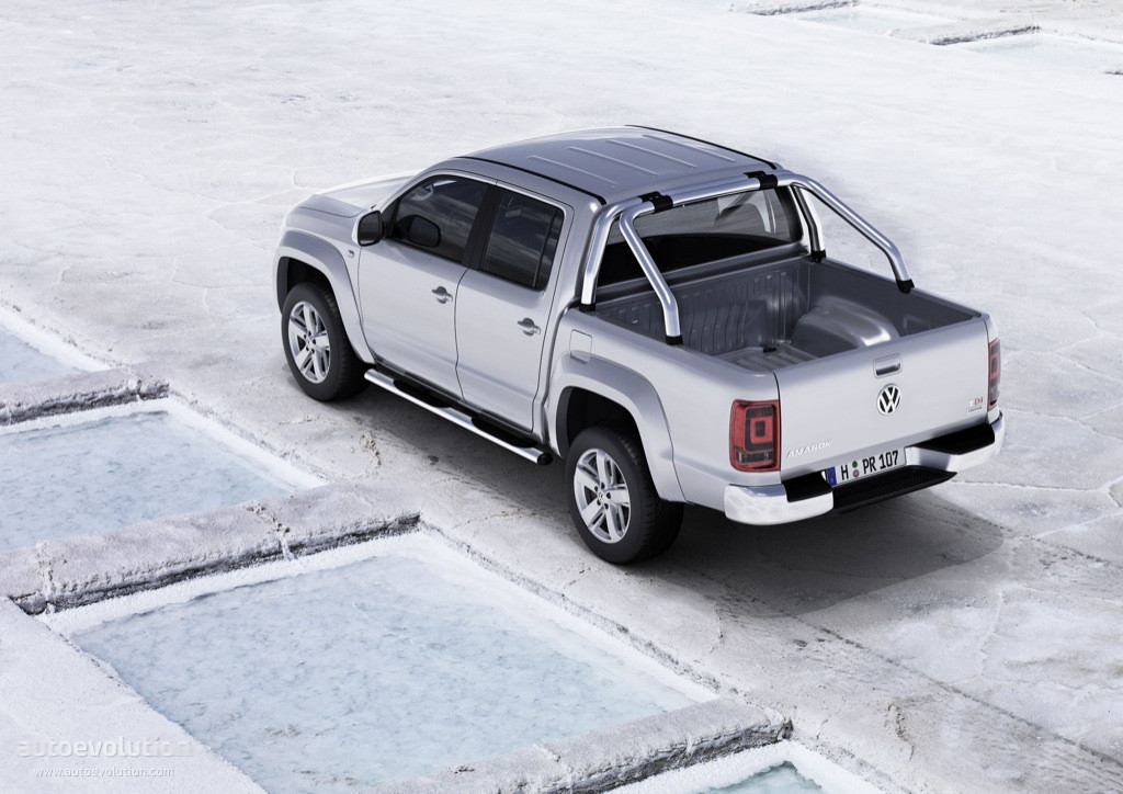 Volkswagen Amarok 3.0 TDI 204hp 4Motion Dark Label Rückansicht