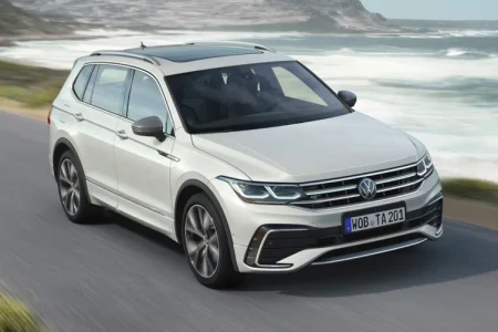 Miniaturansicht von Volkswagen Tiguan Allspace 1.5 TSI 150hp ACT Highline Vorderansicht
