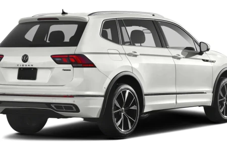 Miniaturansicht von Volkswagen Tiguan 1.5 TSI 150hp R-Line Rückansicht