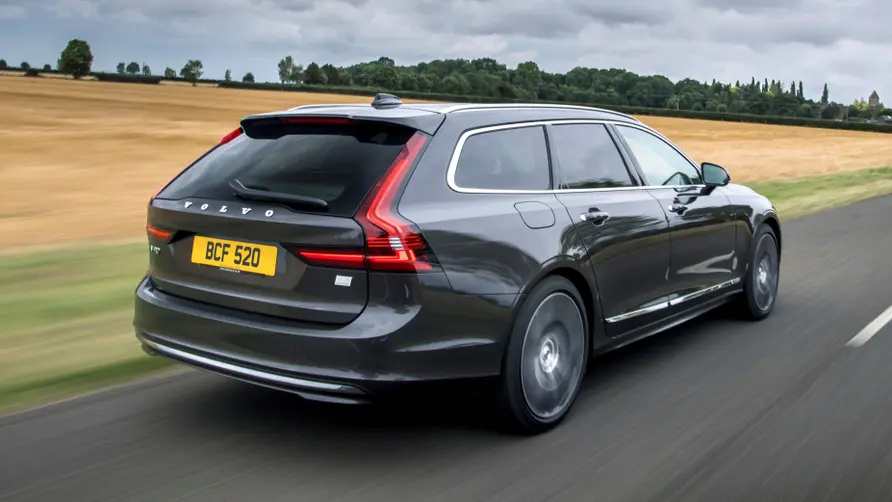 Volvo V90 T6 Recharge AWD Business Pro Rückansicht