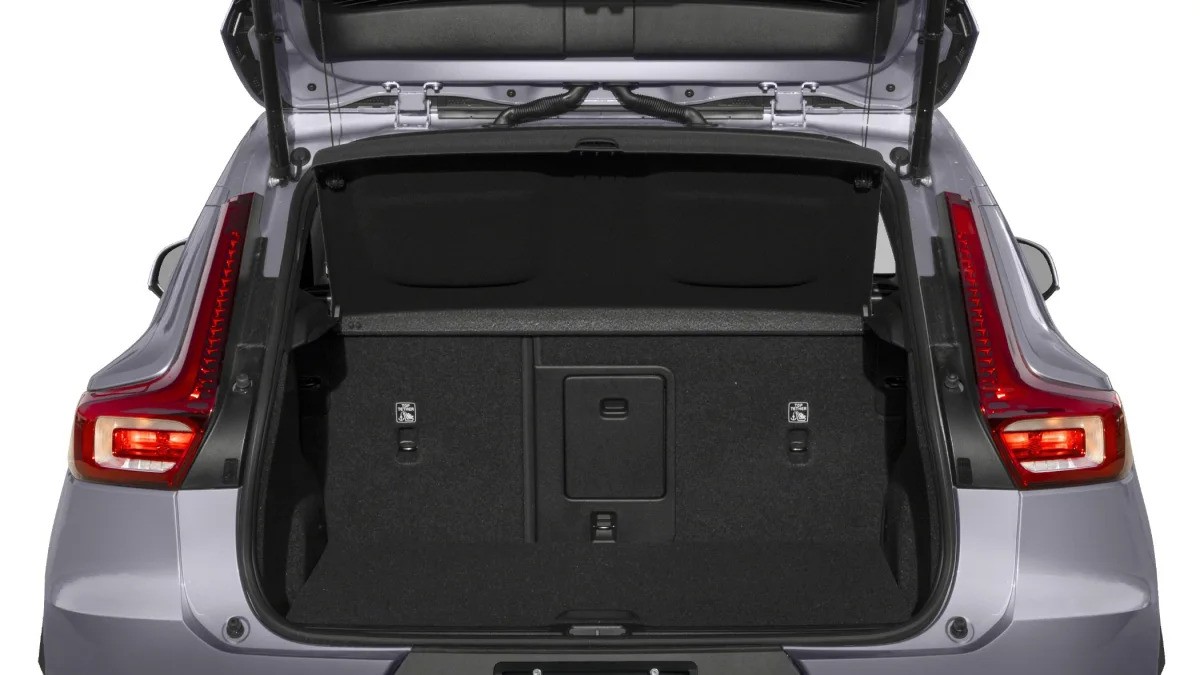 Volvo XC40 B4 R-Design Innere