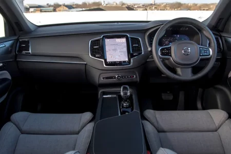 Miniaturansicht von Volvo XC90 T8 Recharge AWD Business Pro Innere